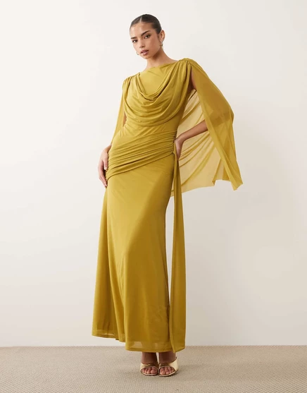 Макси-платье ASOS DESIGN из эластичной шифоновой накидки с капюшоном на шее и спине и поясом зеленого цвета