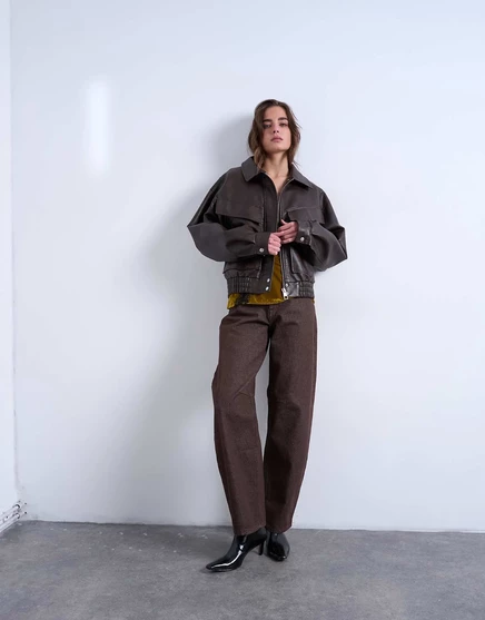 Коричневые джинсы средней посадки Topshop Barrel chocolate