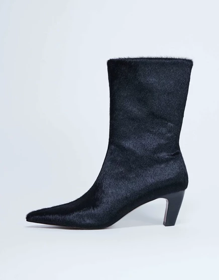 Ботильоны Topshop Poppy из натуральной кожи с острым носком черного цвета pony black pony