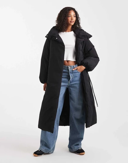 Удлиненный пуховик с воронкообразным вырезом от ASOS DESIGN черного цвета black