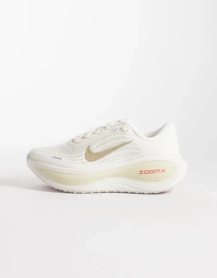Женские кроссовки Nike Vomero Plus, бежево-золотые
