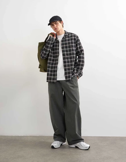 Мешковатые брюки Topman со складками цвета хаки