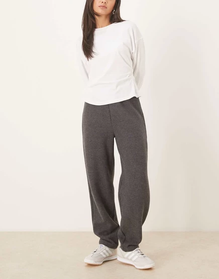 Спортивные брюки ASOS DESIGN barrel leg цвета древесного угля - часть комплекта charcoal