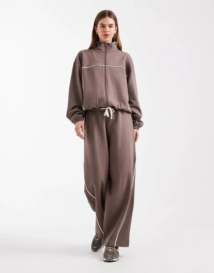 Женские широкие штаны ASOS Design с контр. швами, шоколадные
