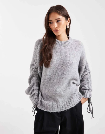 ДИЗАЙНЕРСКИЙ свитер ASOS с рюшами на рукавах серого цвета gray