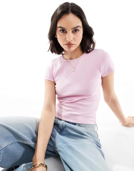 Футболка Vero Moda с круглым вырезом в рубчик нежно-розового цвета baby pink