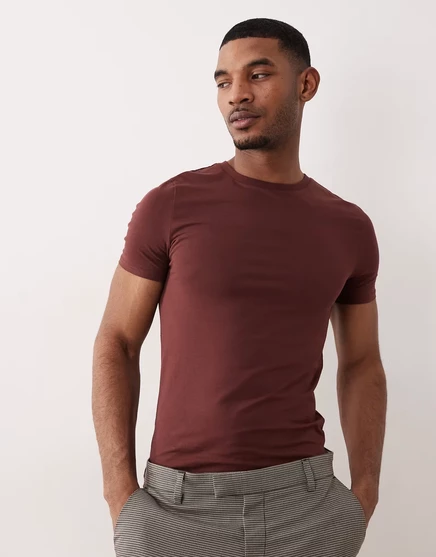Мужская футболка ASOS Design облегающего кроя, коричневая