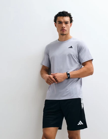 футболка adidas Training Essentials D4T серо-серого цвета