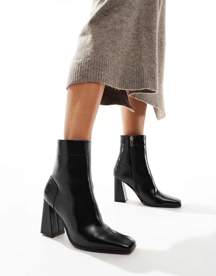Черные сапоги на расклешенном каблуке Everest от ASOS DESIGN black