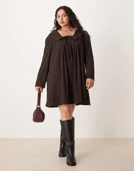 Мини-платье-халат ASOS DESIGN Curve с завязкой на шнурке спереди сливового цвета plum