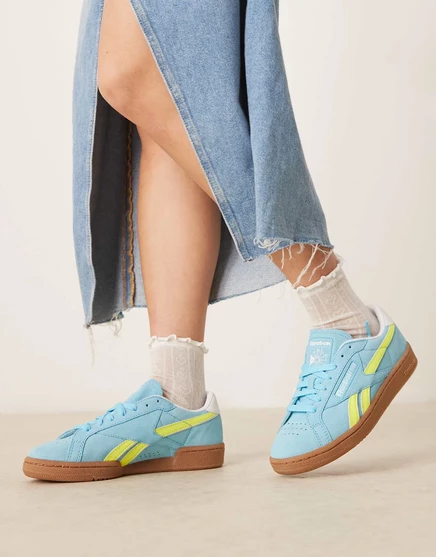 Reebok Club C Grounds sneakers in blue and yellow detail with gumsole light blue