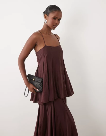 Женское макси-платье ASOS Design многоярусное, шоколадное