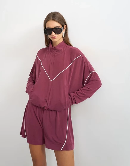 Спортивный топ Topshop с окантовкой и наполовину застегивающийся на молнию бордового цвета burgundy