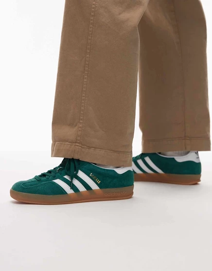 Кроссовки adidas Originals Gazelle зеленого и белого цветов mid green