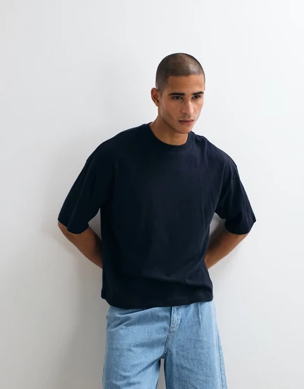 Мужская футболка ASOS Design коробчатого кроя с льном, темно-синяя