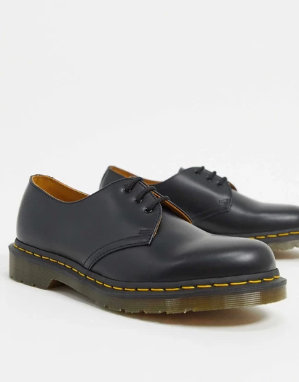 Черные оригинальные туфли с тремя парами люверсов Dr Martens black