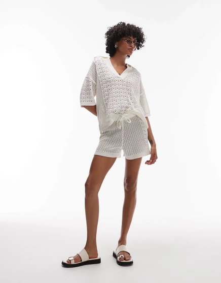 Шорты Topshop с открытыми плечами цвета слоновой кости - часть комплекта ivory