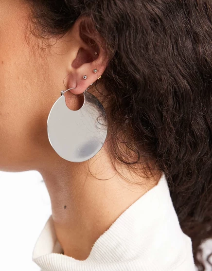 ДИЗАЙНЕРСКИЕ серьги-кольца ASOS с серебристой отделкой в виде дисков silver