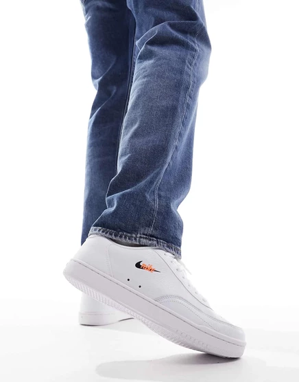 Белые кроссовки Nike Court Vintage Premium white
