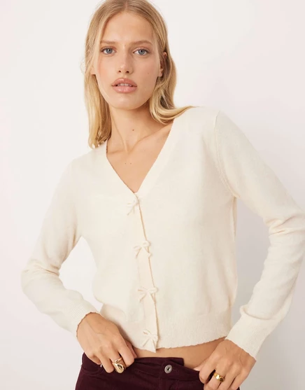 Кардиган с бантом из шерсти Mango бежевого цвета beige