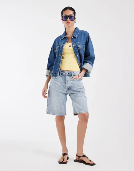 Джинсовые шорты-бермуды свободного покроя Tommy Jeans из светло-голубого денима