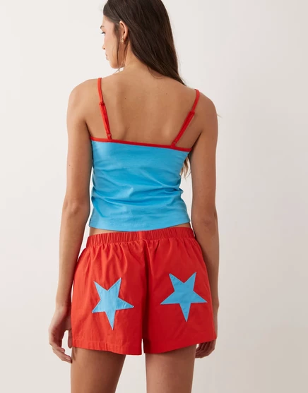 Пижамный комплект ASOS DESIGN why not с вышитым топом и шортами с вышивкой в виде звезд синего и красного цветов синий и красный