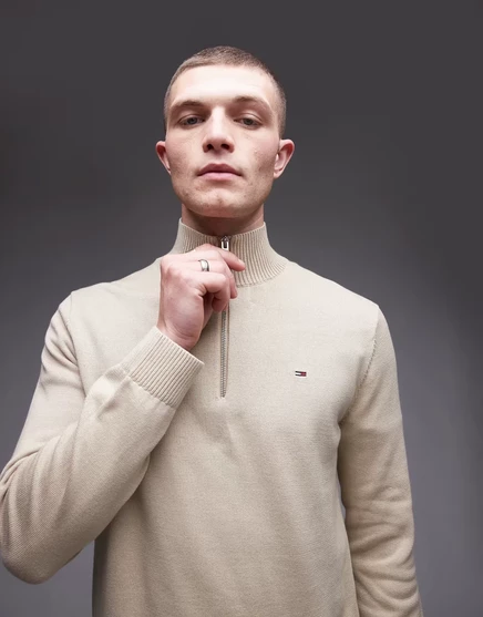 Бежевый свитер Tommy Jeans essential на молнии 1/4