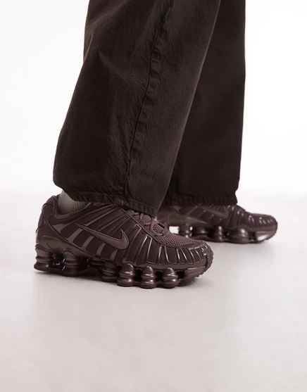Кроссовки Nike Shox TL коричневого цвета