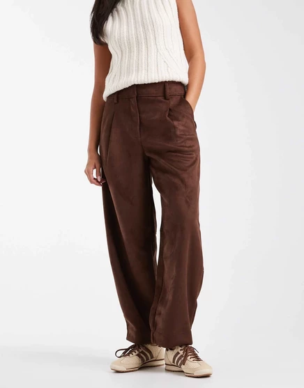 Дизайнерские замшевые брюки-бочкообразки ASOS темно-коричневого цвета dark brown