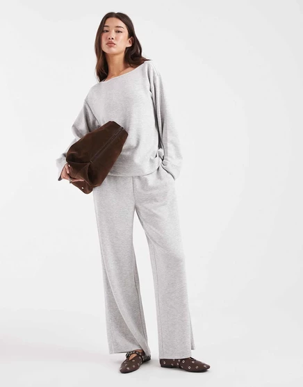 Мягкие широкие спортивные брюки Vero Moda вересково-серого цвета - часть комплекта light gray melange