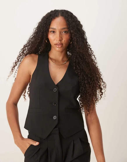 Черный жилет ASOS DESIGN black
