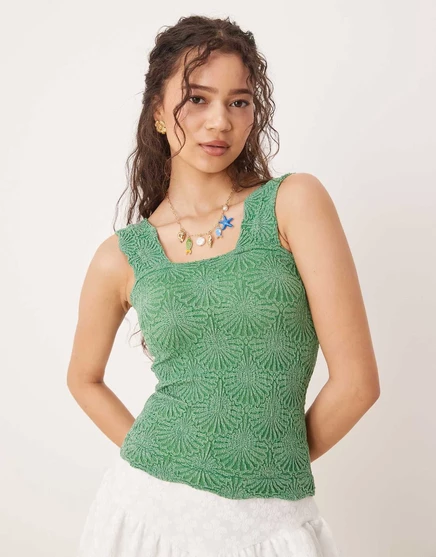 Майка с надписью Free People love letter зеленого цвета jolly green