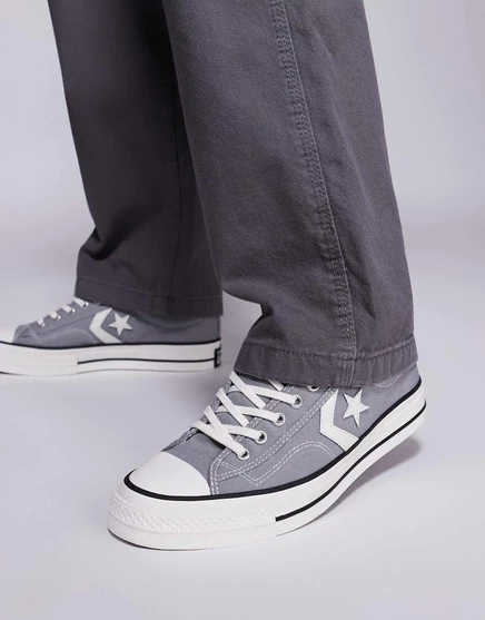 Кроссовки Converse Star Player 76 серого цвета с белыми деталями light gray