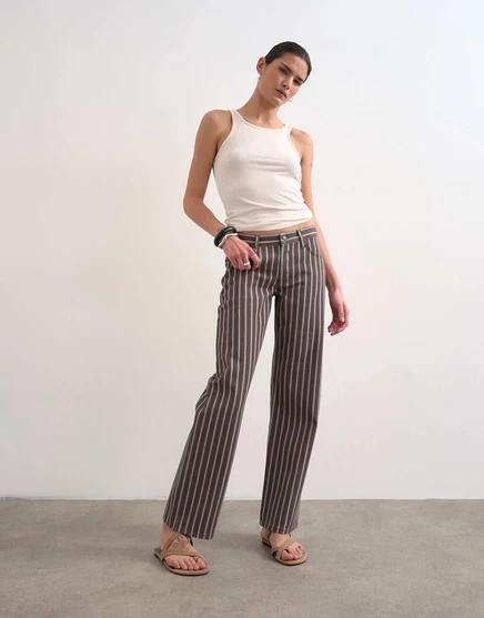 Джинсы прямого кроя Topshop Ember с низкой посадкой в шоколадную полоску stripe