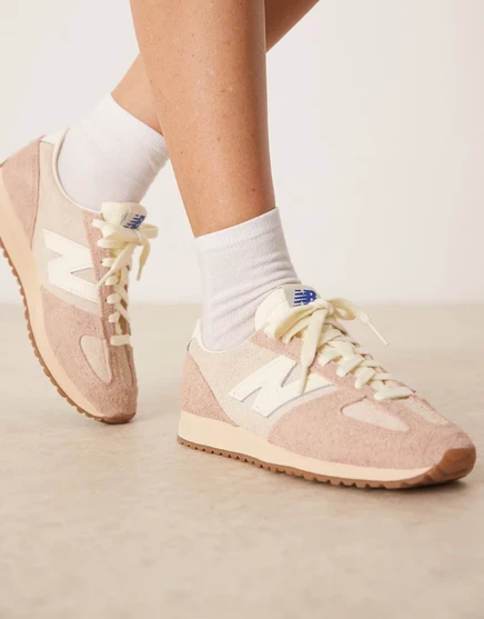 Кроссовки унисекс New Balance 471, светло-розово-бежевые