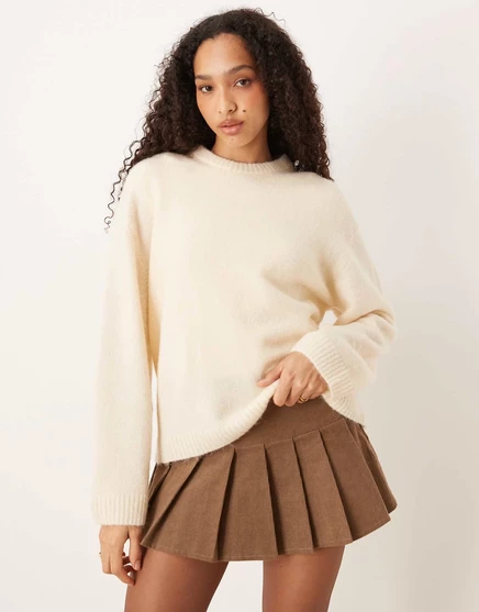 Вязаный свитер из шерсти альпаки с круглым вырезом Gina Tricot молочно-желтого цвета yellow