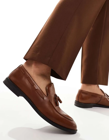ДИЗАЙНЕРСКИЕ мокасины ASOS из коричневой кожи с кисточкой tan