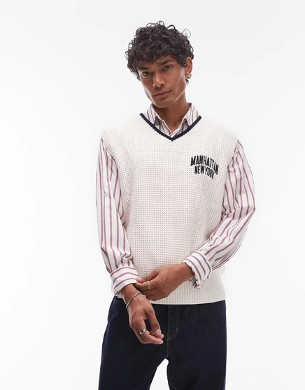 Вязаный жилет Tommy Jeans manhattan темно-белого цвета ancient white