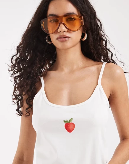 Женский топ Vero Moda из джерси с принтом клубники, белый