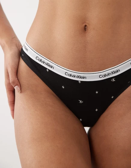 Женские стринги Calvin Klein Icon Logo, черные