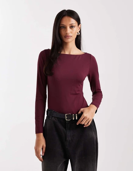 Облегающее боди с вырезом лодочкой из полиамида ASOS DESIGN ягодного цвета berry