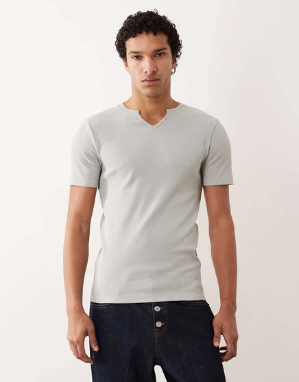Футболка ASOS DESIGN muscle fit с вырезами на шее из светло-зеленого трикотажа в рубчик