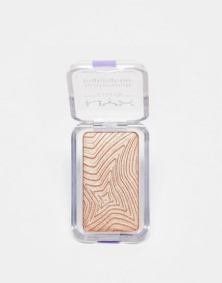 Хайлайтер для профессионального макияжа NYX Buttermelt Highlighter- Бронзовый оттенок butta in bronze
