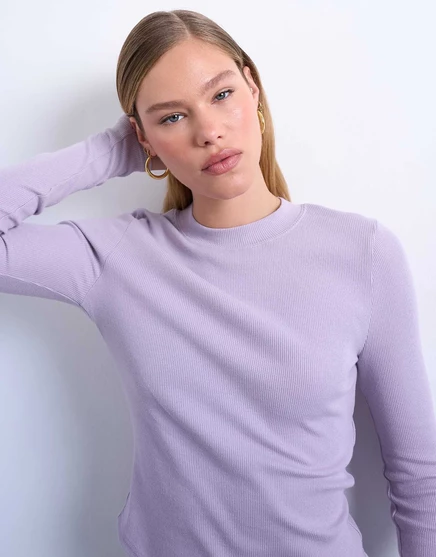 Розовый топ в рубчик с длинным рукавом и изогнутым низом от Topshop lilac
