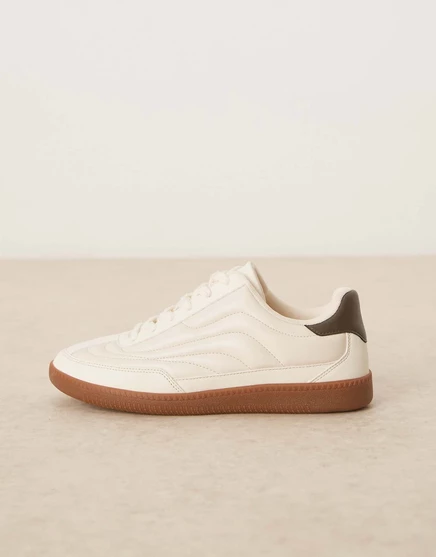  Кроссовки ASOS DESIGN песочного цвета stone