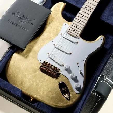 Электрогитара Fender Clapton Strat, золотая