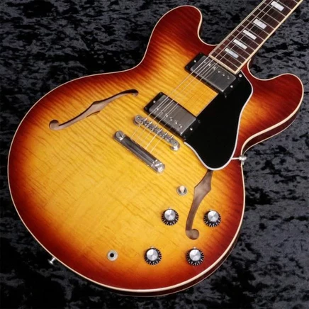 Полуакустическая гитара Gibson ES-335, айсд-ти