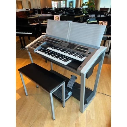 Электроорган Yamaha STAGEA ELS-02, б/у