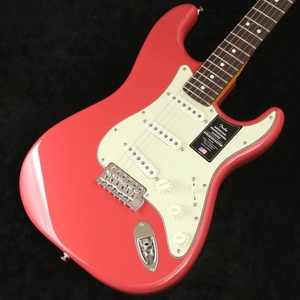 Электрогитара Fender Pro Classic Stratocaster, красная