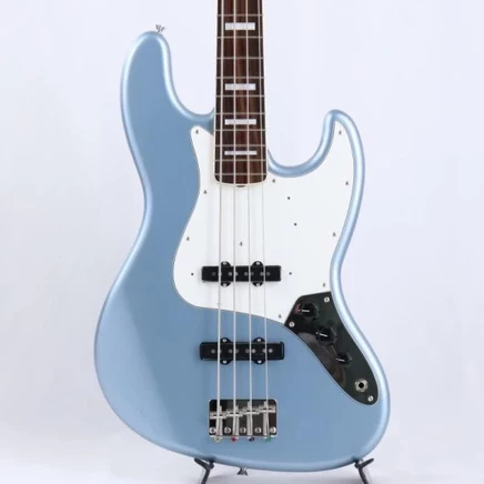 Бас-гитара Fender Jazz Bass Late 60s, голубой металлик